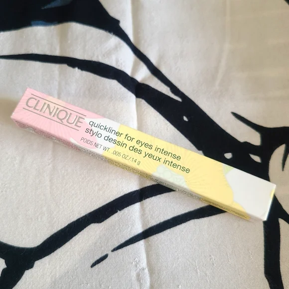 🧁NIB Clinique Quickliner For Eyes🧁 - Picture 2 of 5